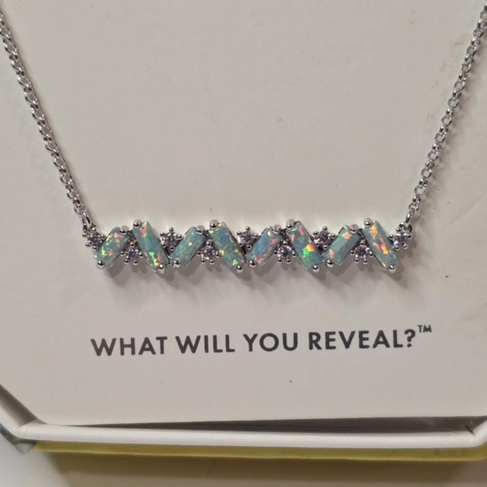 Bomb Party Life Changing Pale Green Fire Opal Silver Plated Necklace New - Picture 2 of 4